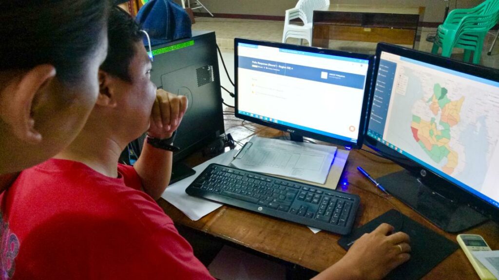 UNICEF workers monitoring vaccination activities in the Philippines using Ona Data